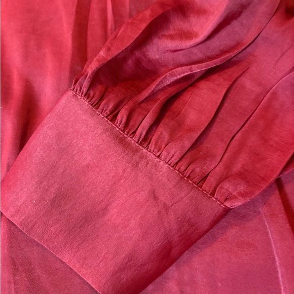 Carmen Marc Valvo Red Embellished Relaxed Blouse - Picture 5 of 7